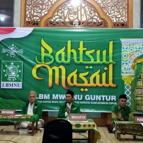 Bersama Para Kyai, MWCNU Guntur Gelar Bahtsul Masail