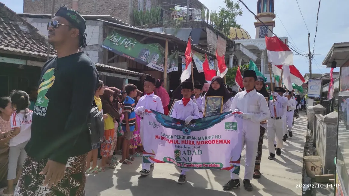 Peringati 1 Abad, NU Ranting Morodemak Gelar Kegiatan Karnaval Dan Pengajian Umum