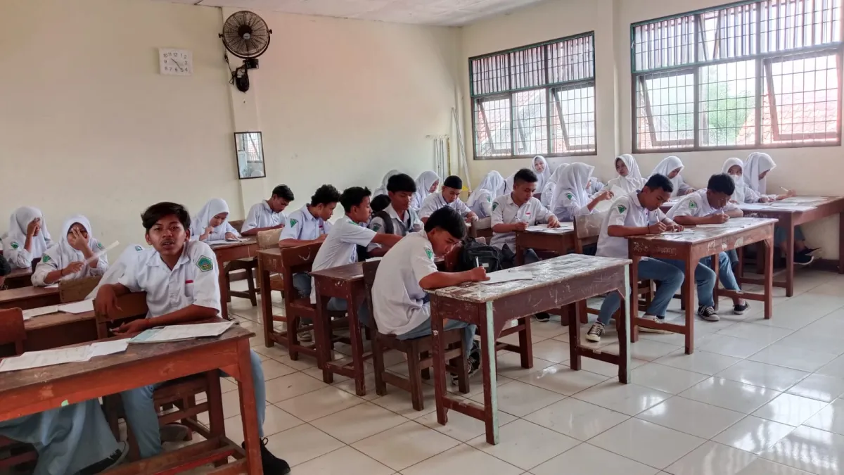 Penilaian Akhir Semester, MA Hidayatul Mubtadiin Evaluasi Kemampuan 325 Siswa