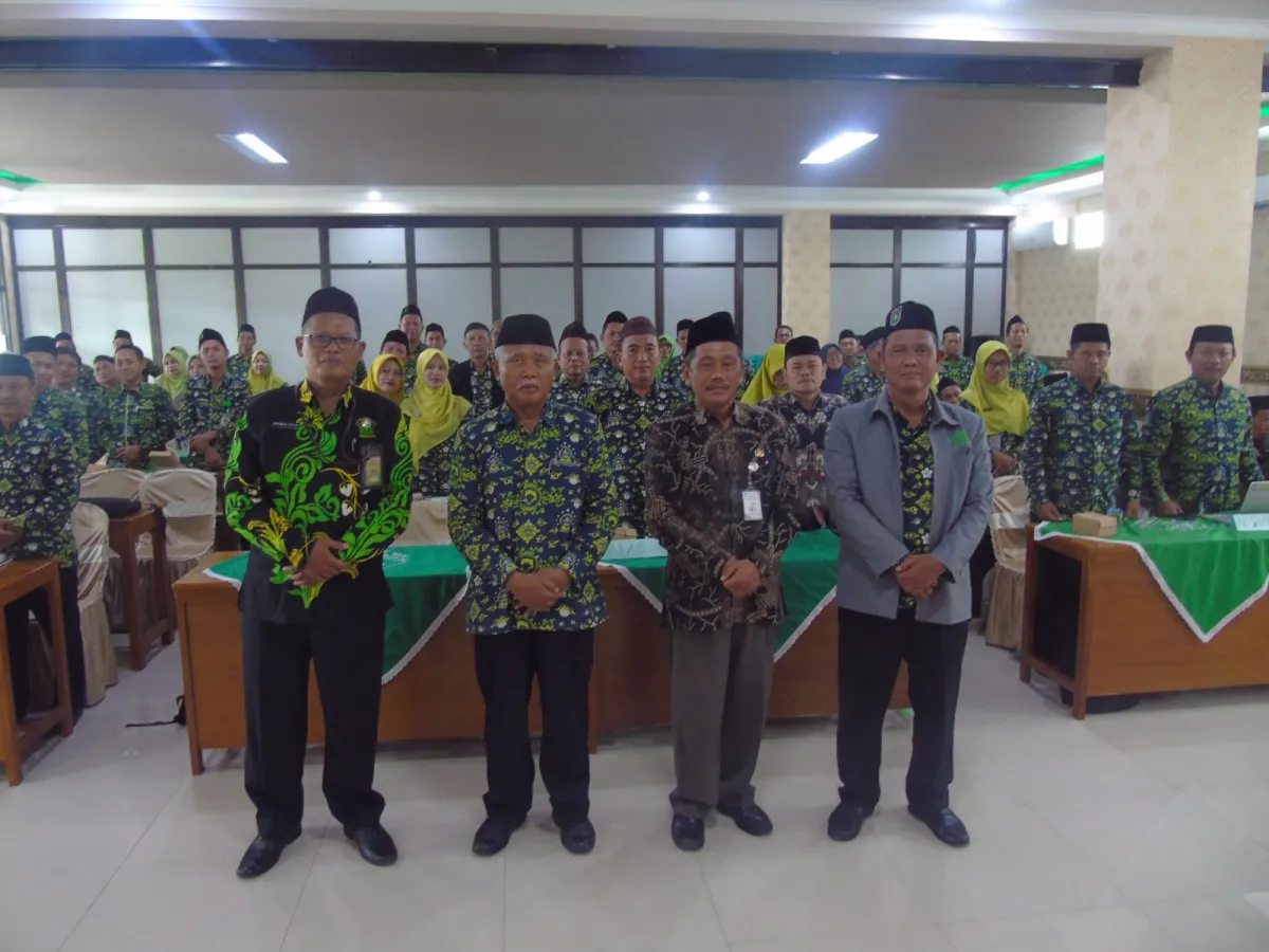 Tingkatkan Kompetensi Guru Tsanawiyah, LP Ma'arif Demak Adakan Pelatihan Bahan Ajar dan Asesmen Berbasis Literasi