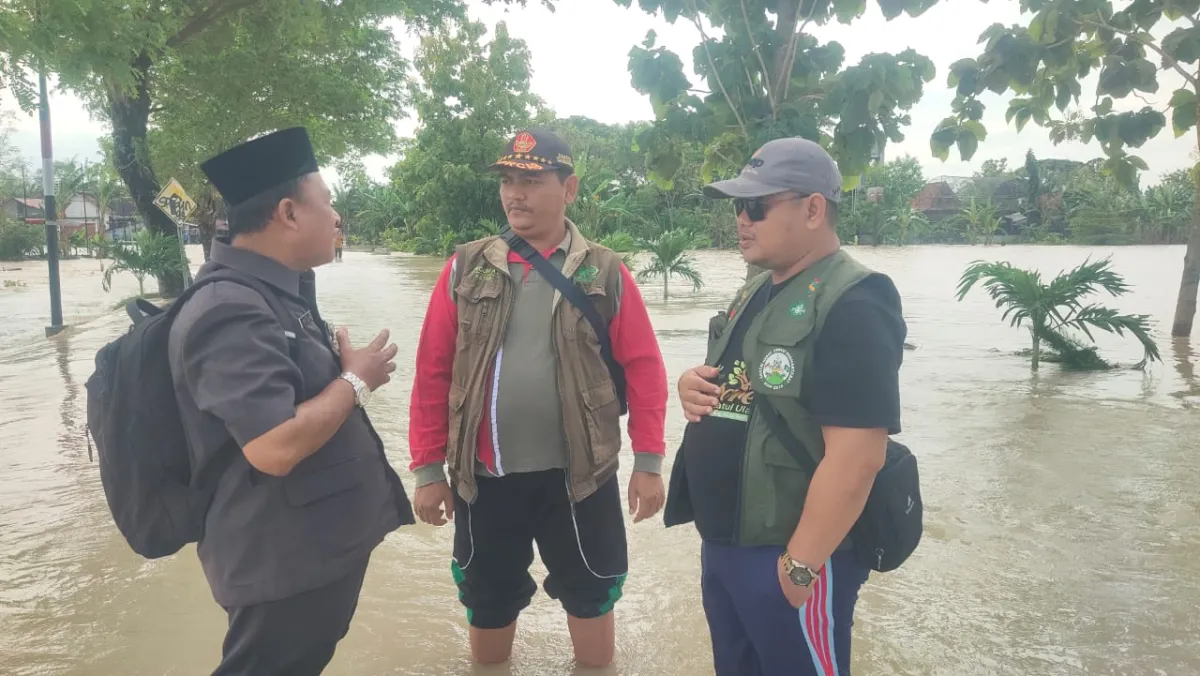 Guntur Dilanda Banjir, Ketua PCNU Perintahkan LPBI dan LAZISNU  Serta MWCNU Guntur Untuk Evakuasi Warga Dan Dirikan Posko