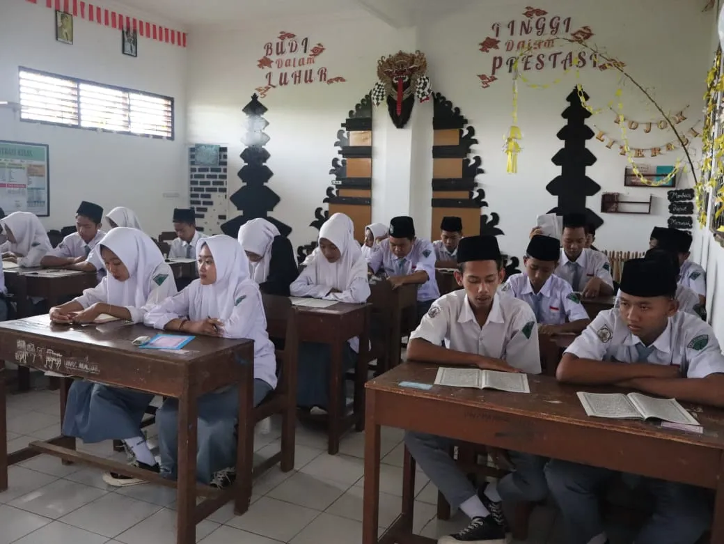 Membumikan Al-qur'an, MA Miftahussalam Ikuti Program Indonesia 350.000 Khataman Qur'an
