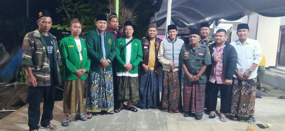 PAC GP Ansor Demak Kota Gelar Halal Bihalal ke Kediaman Gus Dlowi