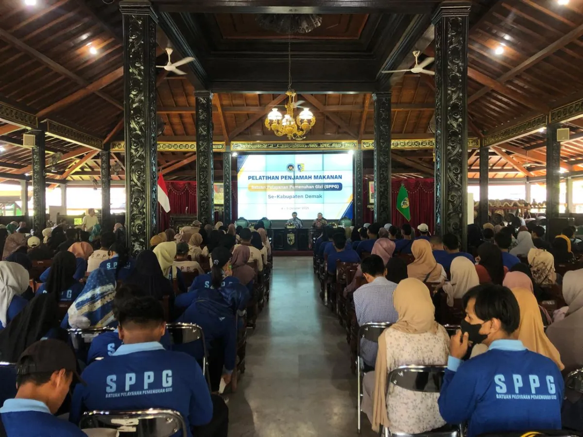 1.444 Relawan Gizi Demak Dilatih Jadi Penjamah Makanan Sehat untuk Anak Bangsa